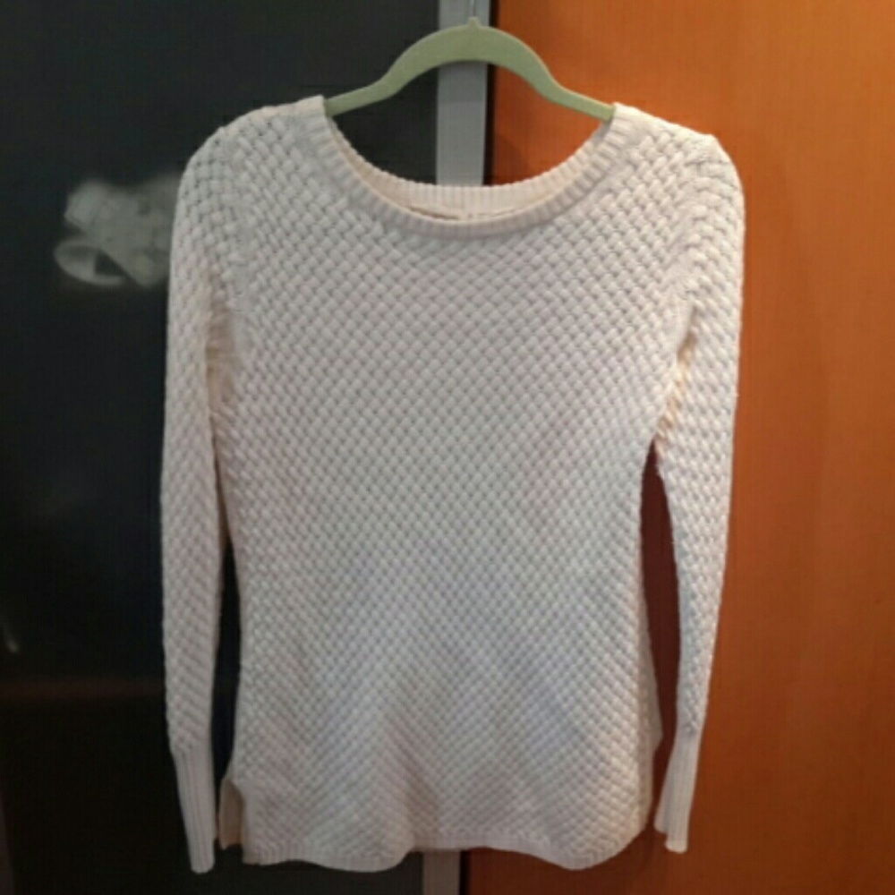 ATHLETA Irish inspired cable knit sweater
